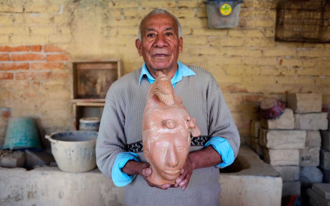 Artesanos mexiquenses elaboran réplicas prehispánicas