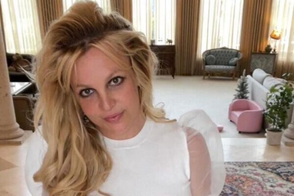 Britney Spears acusó a su padre de intentar matarla