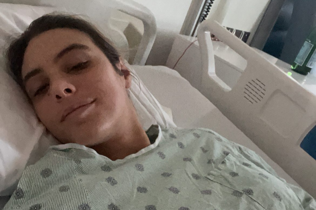 Lele Pons ingresa al hospital para cirugía de emergencia
