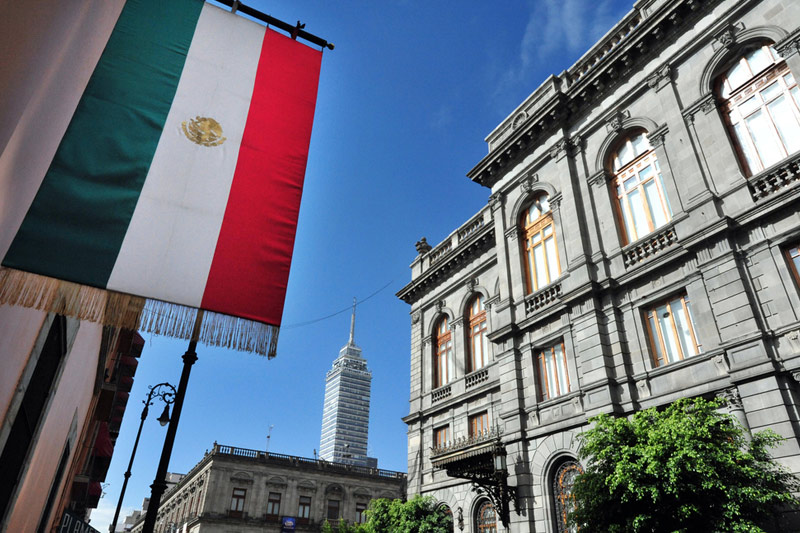 Industria en México sufre primer retroceso en cinco meses