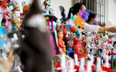 Alcaldía AO dedica altar de muertos a víctimas de feminicidio