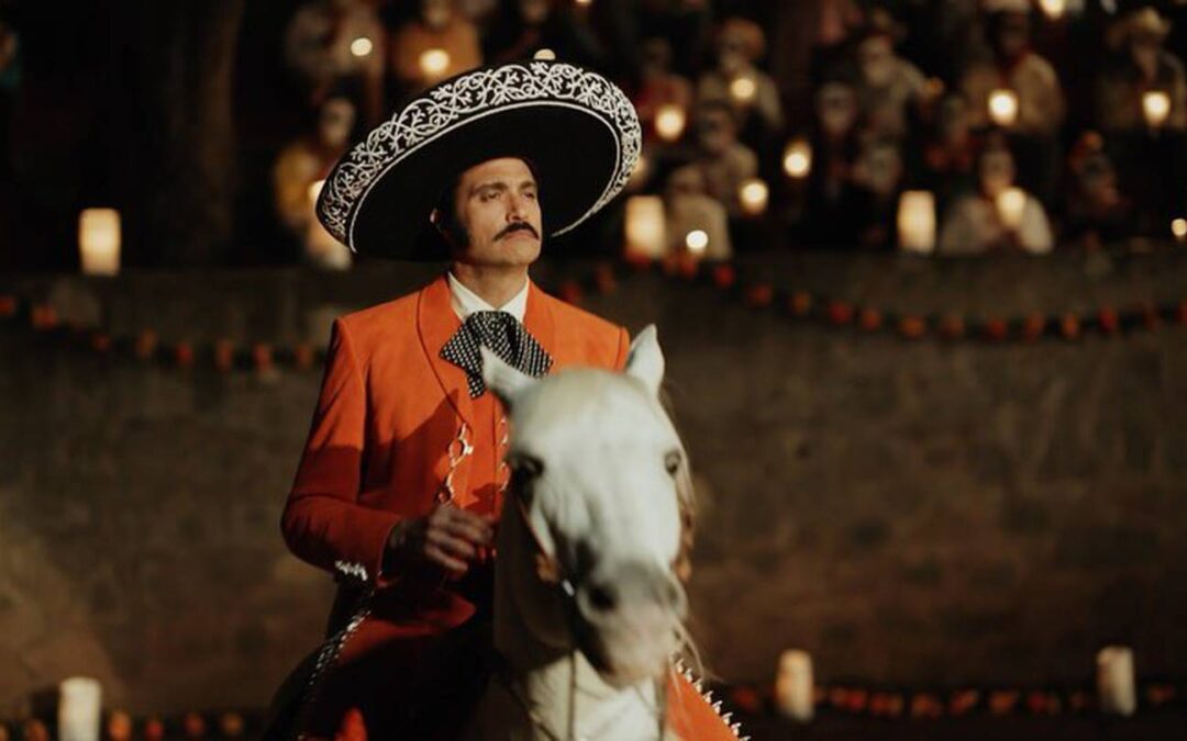 ¡Fracasa! La bioserie de «El Rey» con Jaime Camil tiene malas críticas