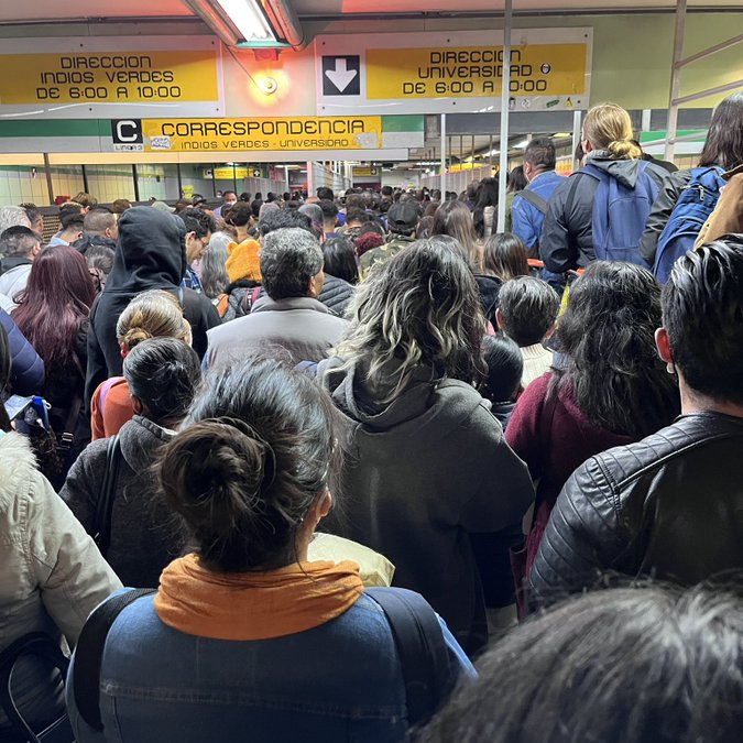 Línea 3 del Metro registra retrasos por retiro de tren