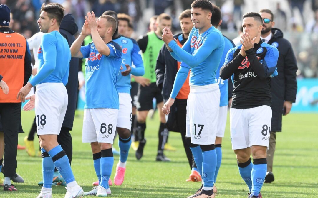 El Napoli derrota al Spezia y se enfila al ‘Scudetto’