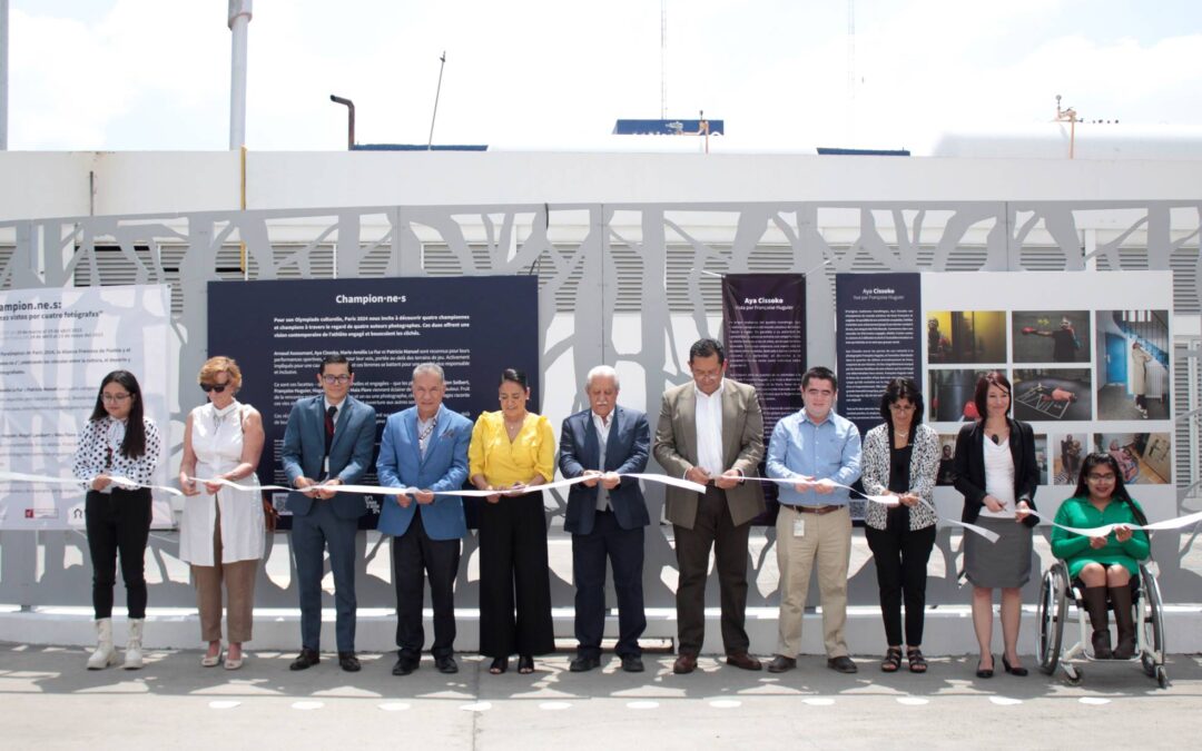 Inauguran exposición fotográfica de inclusión en Puebla