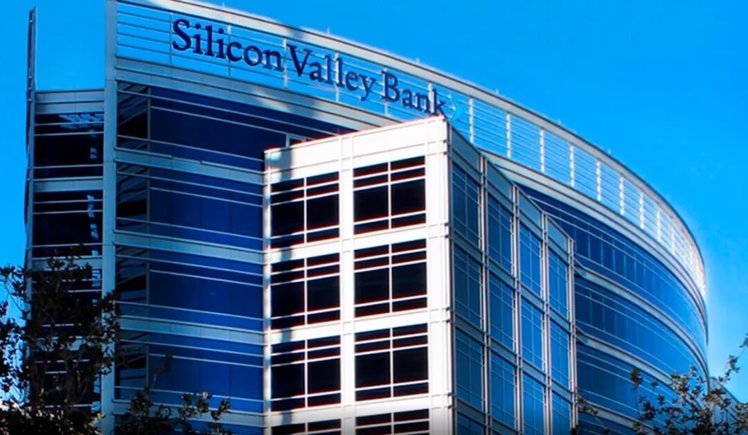 Cierre de banco en Silicon Valley genera temor de crisis financiera en EU
