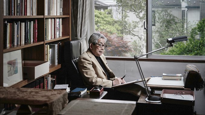 Murió Kenzaburo Oe, premio Nobel de Literatura