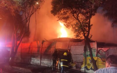 Incendio en alcaldía Cuauhtémoc deja dos muertos