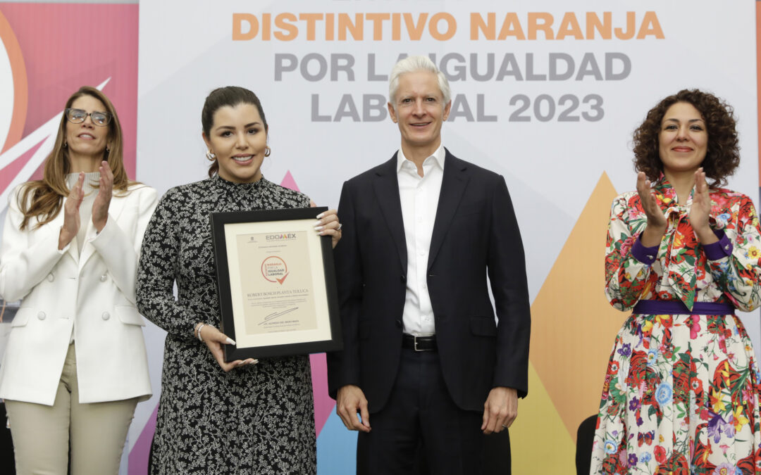 Del Mazo entrega Distintivo Naranja por acciones en pro de la igualdad de género