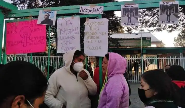  Tlaxcala despide a más de 20 maestros por acoso escolar