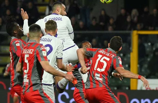 Fiorentina encamina la semifinal ante el Cremonese en Copa