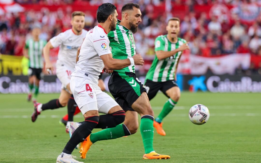 Sevilla y Real Betis reparten unidades en el Derbi