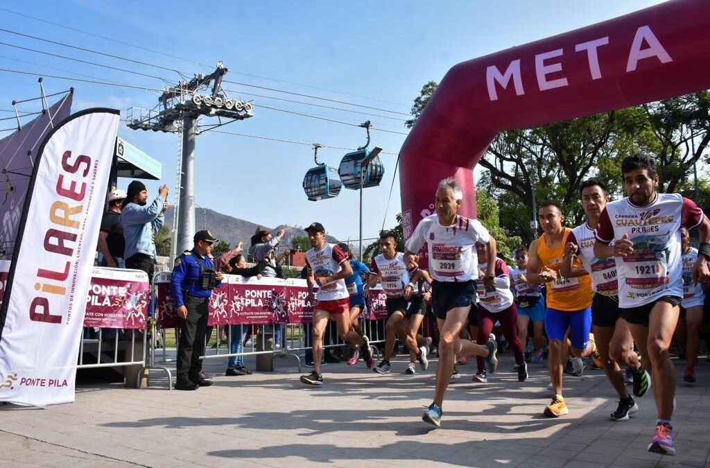 Tres mil corredores participan en la Carrera Vive Cuautepec