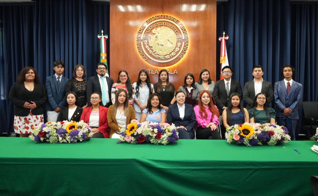 Se desarrolla 30 convención distrital rumbo al XII Parlamento Juvenil de Tlaxcala