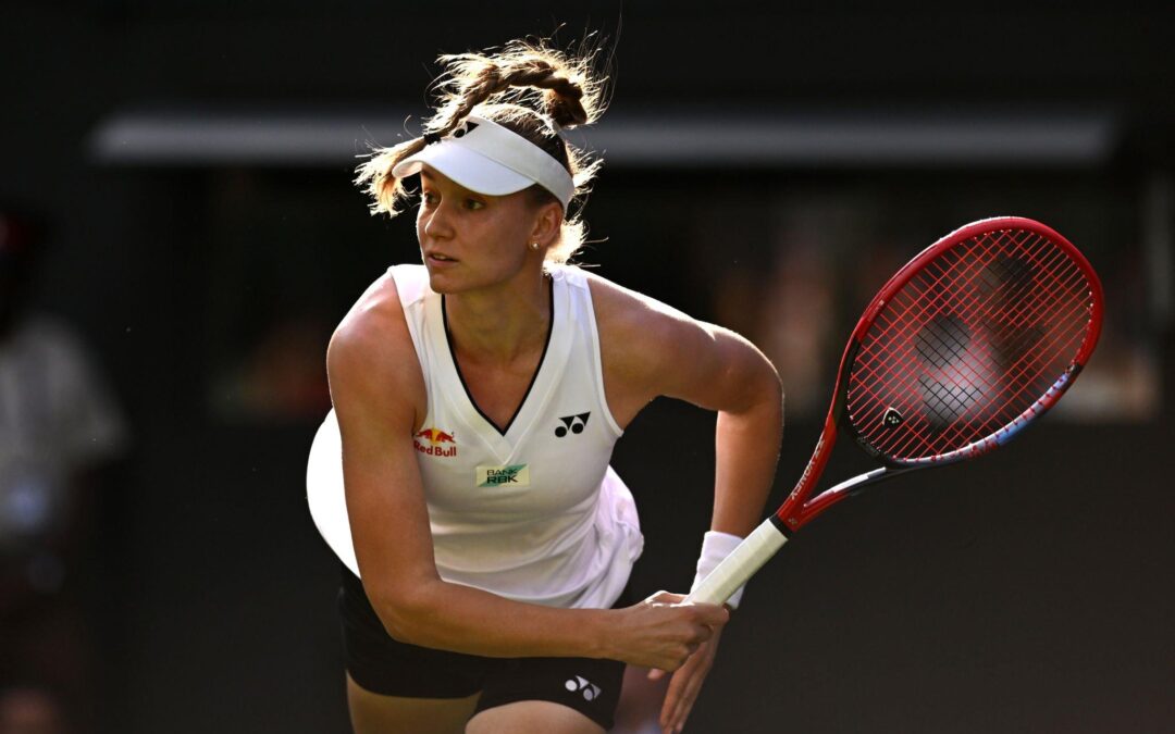 Rybakina sigue con la defensa de su corona en Wimbledon
