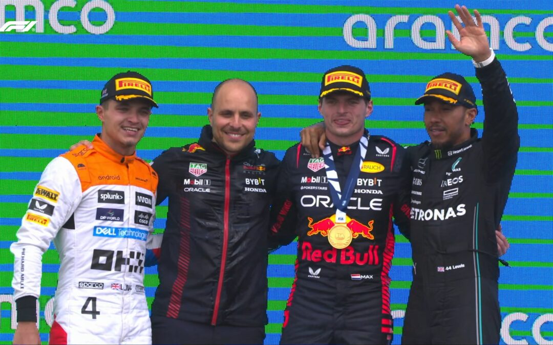 Verstappen gana en Silverstone y Checo Pérez finaliza sexto 