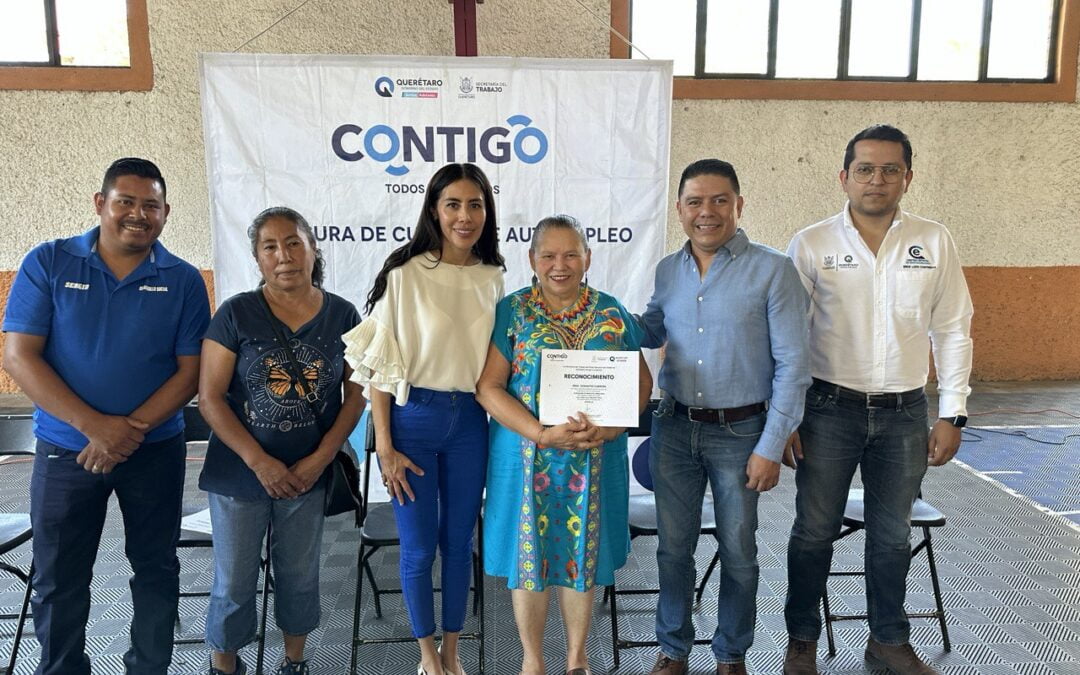 Mujeres de la zona serrana de Querétaro reciben capacitación en autoempleo