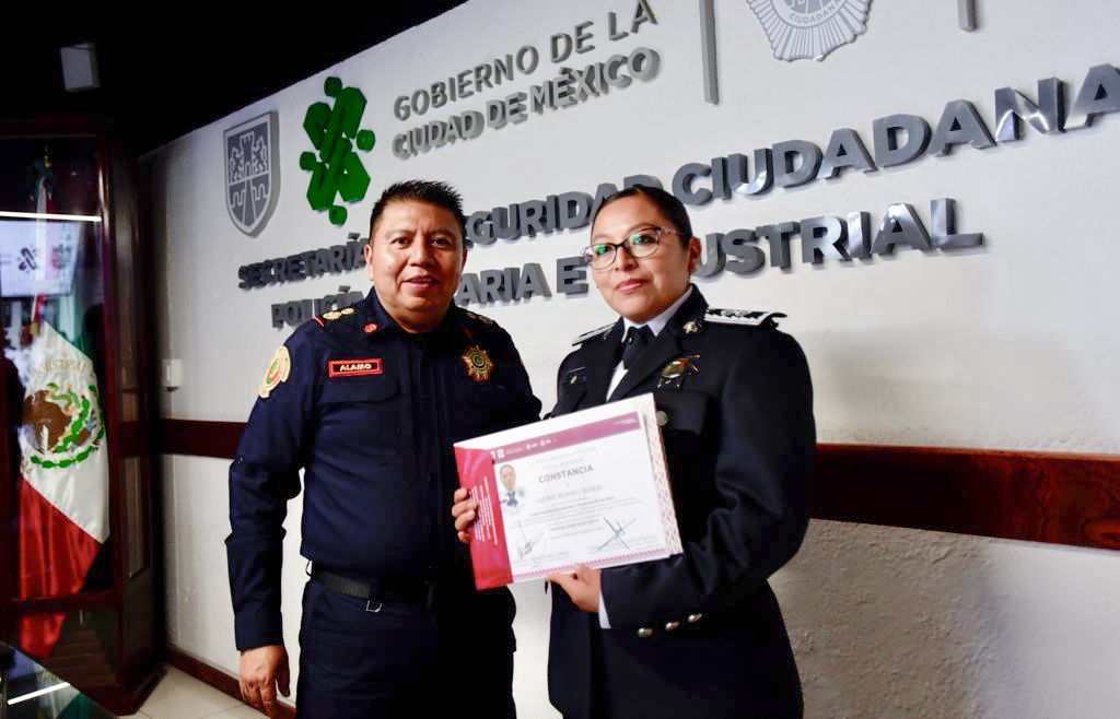 Refuerza Policía Auxiliar de Puebla habilidades en traslado de valores