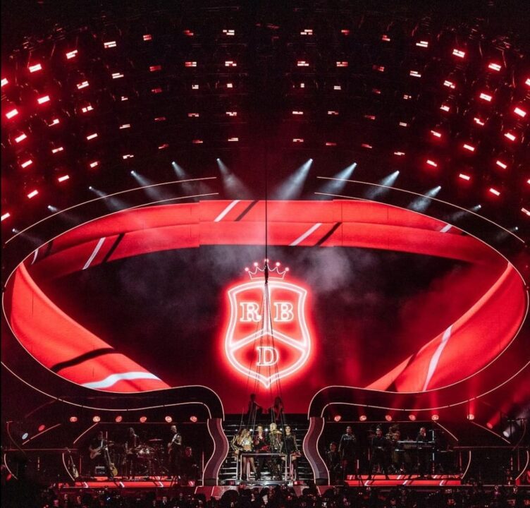 RBD regresó a los escenarios con su primer concierto en Estados Unidos