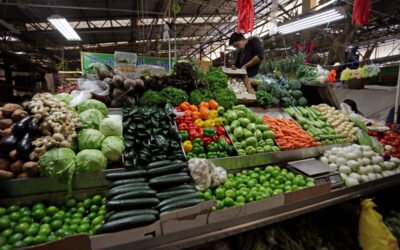 Inflación en México hila 9 quincenas a la baja; ojos puestos en Banxico