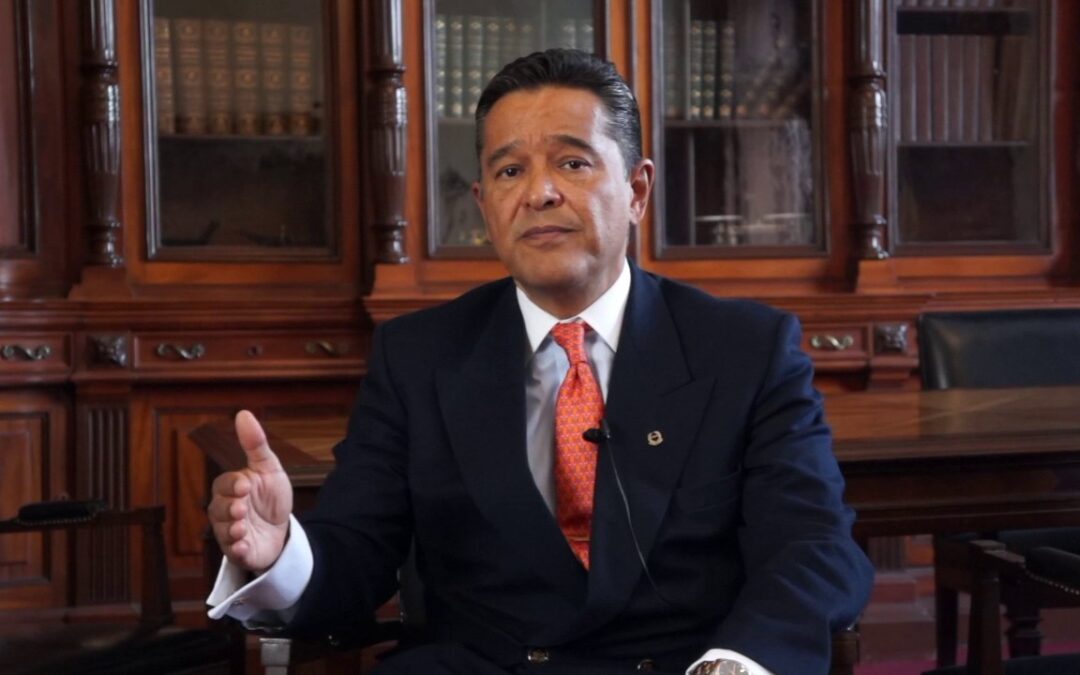 Raúl Contreras Bustamante un perfil idóneo para dirigir a la UNAM