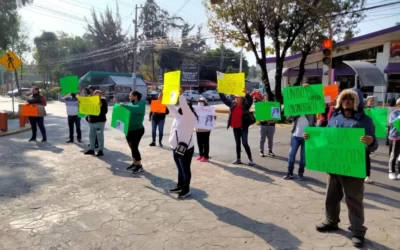 Con bloqueo, exigen localización de Luz Jazmín en Atizapán
