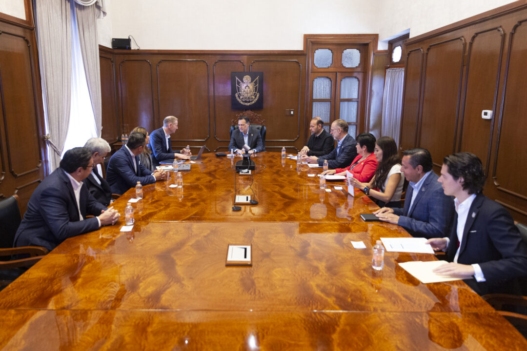 Abbott invertirá 150 mdd para construir una nueva planta en Querétaro