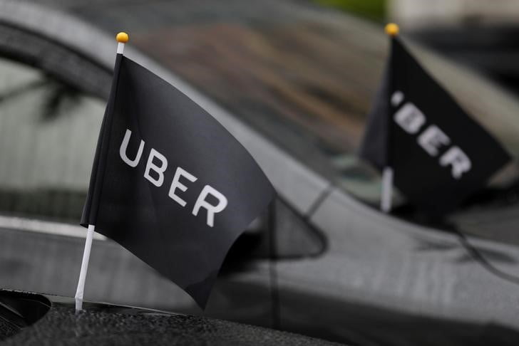 Uber revela previsión de ingresos mayor de lo esperado para 4to trimestre