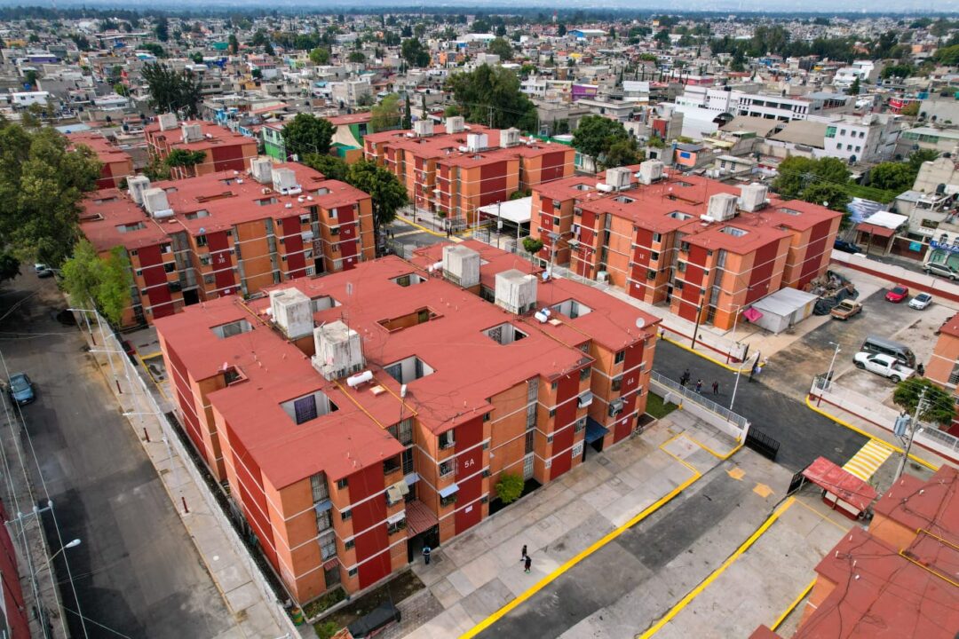 Entrega Martí Batres Unidad Habitacional Ana Bolena 270 en la Alcaldía Tláhuac-investing
