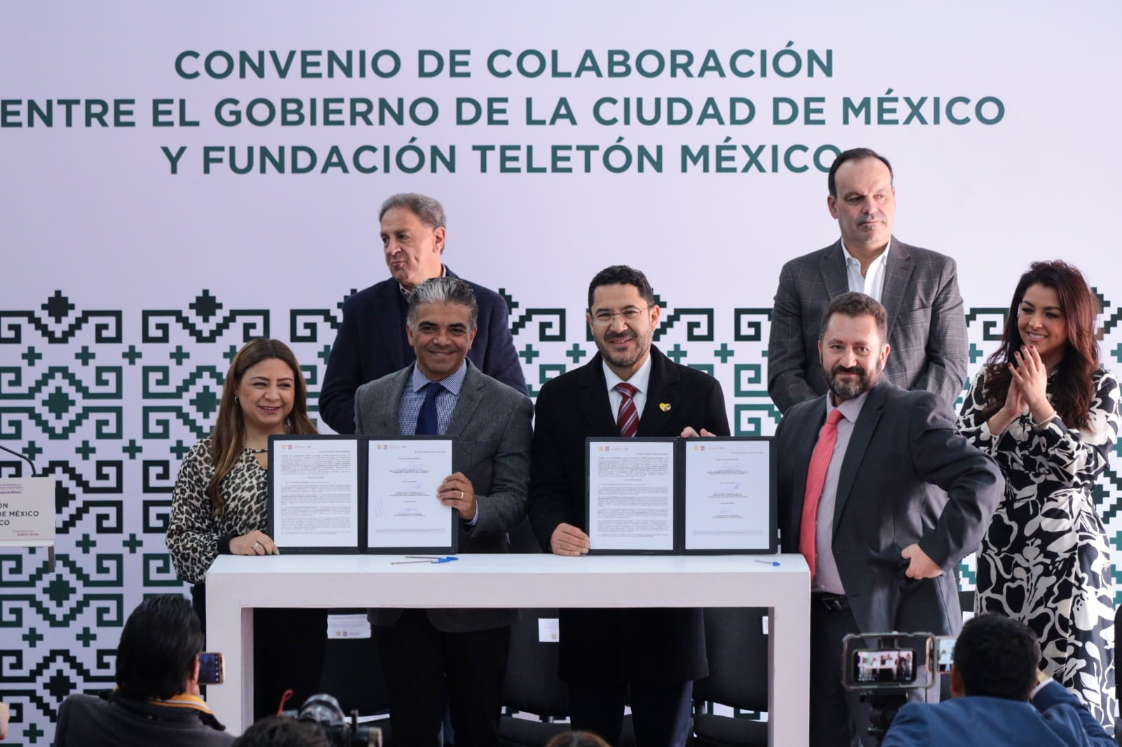 Firman Gobierno CDMX y Fundación Teletón convenio de colaboración 5