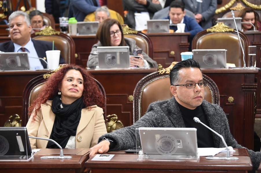 Congreso CDMX autoriza licencia definitiva a Santiago Taboada