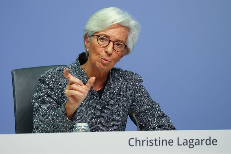 Lagarde, más ‘dura’ que Powell: El BCE no menciona bajadas de tipos