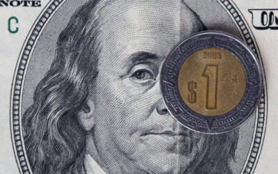 ¡Volátil! El peso mexicano reacciona a inflación PCE en EEUU: Precio del dólar hoy