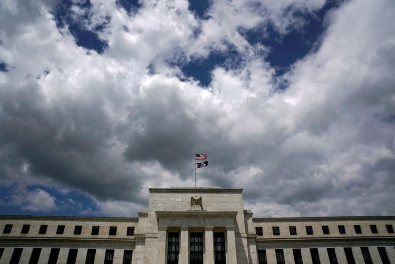 Reserva Federal Se esperan tasas de interés aún en máximos de 2 décadas-investing