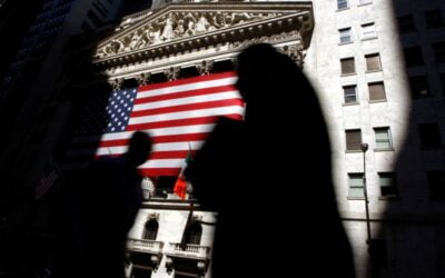 Wall Street abre con ganancias; Powell impulsa el sentimiento antes de los resultados de Apple