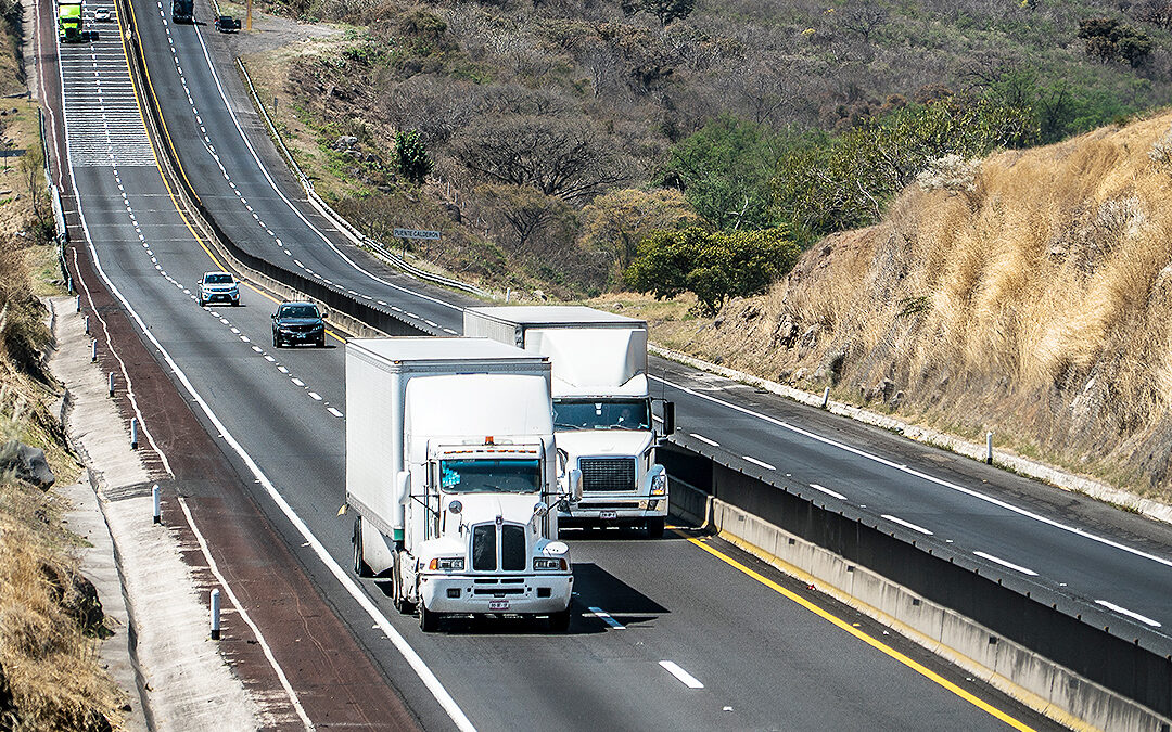 Gobierno y Canacar en mesas de trabajo para garantizar seguridad en carreteras federales