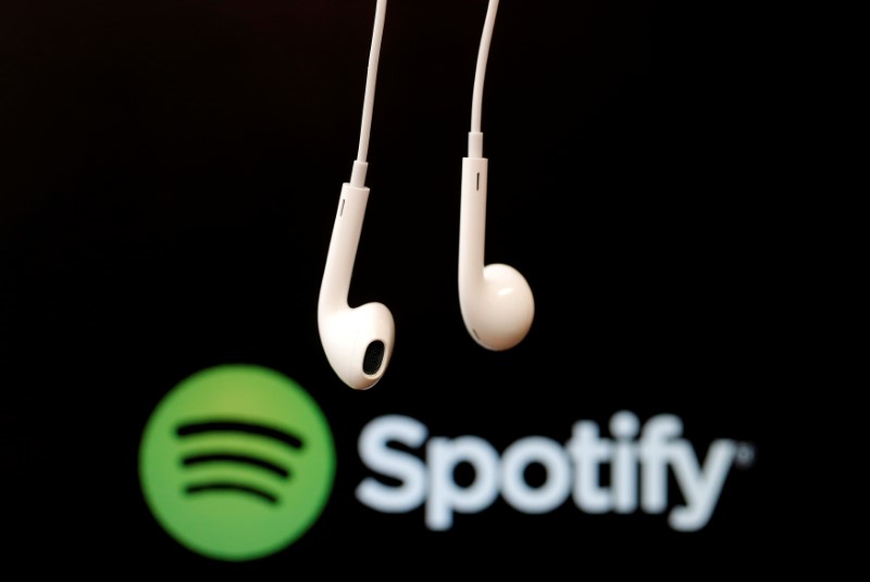 Acciones Spotify suben tras guía de ingresos operativos superior a consenso-investing