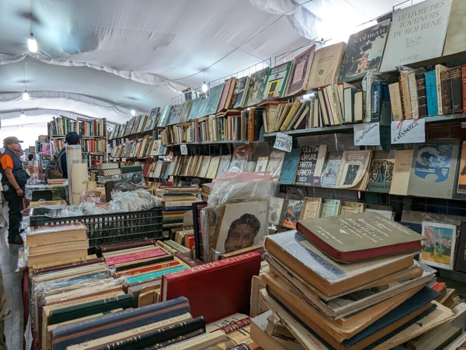 Invita Autoridad del Centro Histórico a acudir a la Feria del Libro de Ocasión