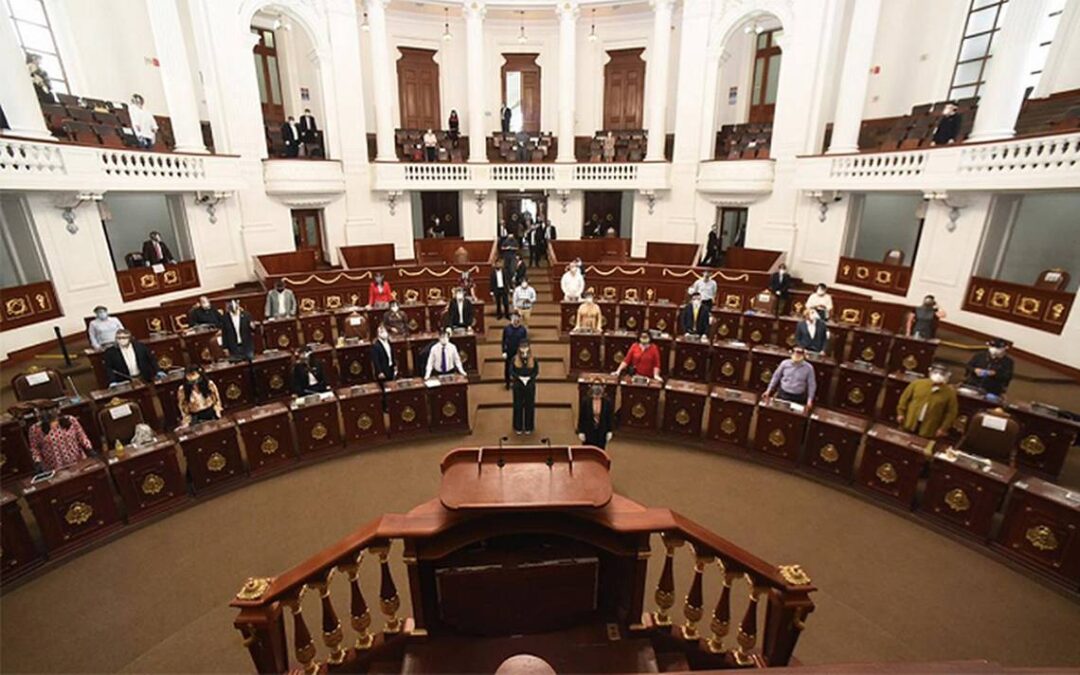 Morena CDMX eliminará programas sociales, aseveran legisladores de oposición