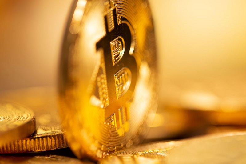 Peter Schiff Olvídate, Bitcoin jamás destronará al oro como rey del valor-investing