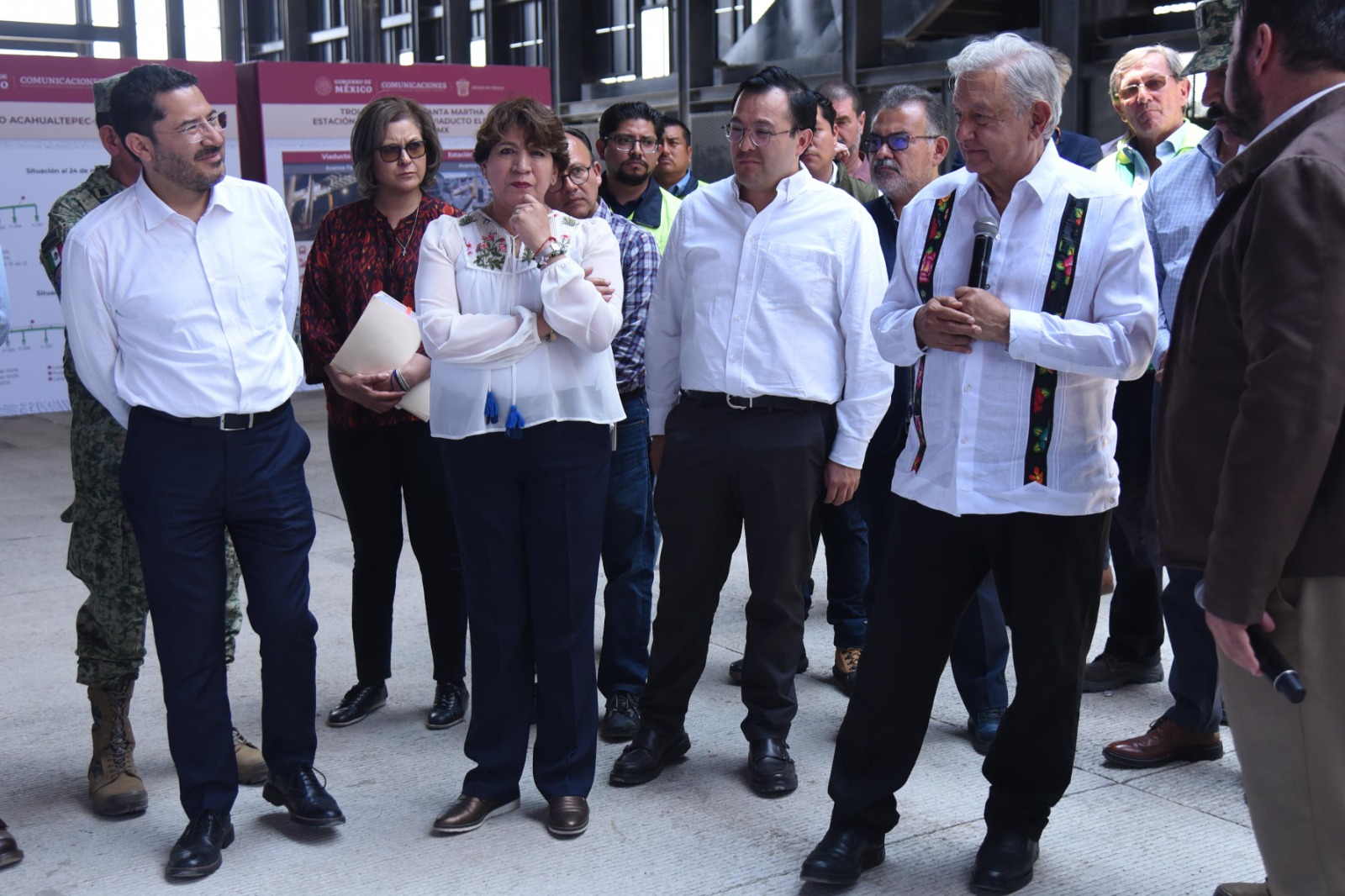 Acompaña Martí Batres a López Obrador en recorrido de obras de transporte en la CDMX 1