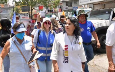 Margarita Saldaña reconoce la labor de los maestros de Azcapotzalco