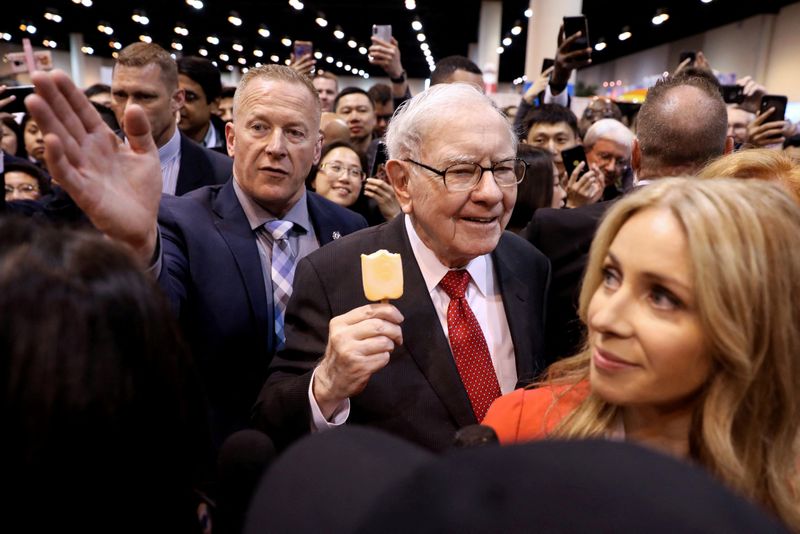 Warren Buffett va por la continuidad Apple domina cartera de Berkshire Hathaway-investing