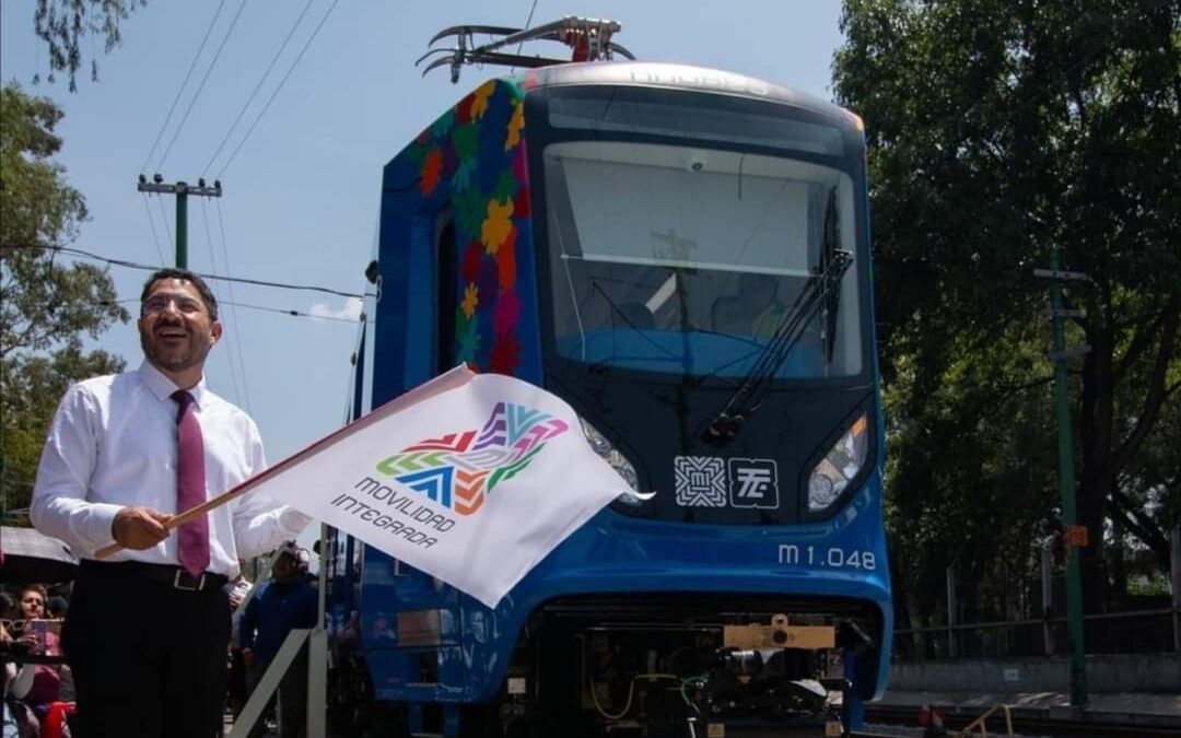 Entregan nuevas unidades de Tren Ligero en Xochimilco