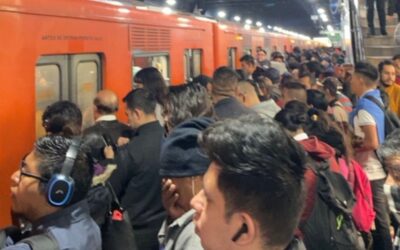 Gran afluencia y retrasos en la estación Múzquiz de la Línea B del Metro