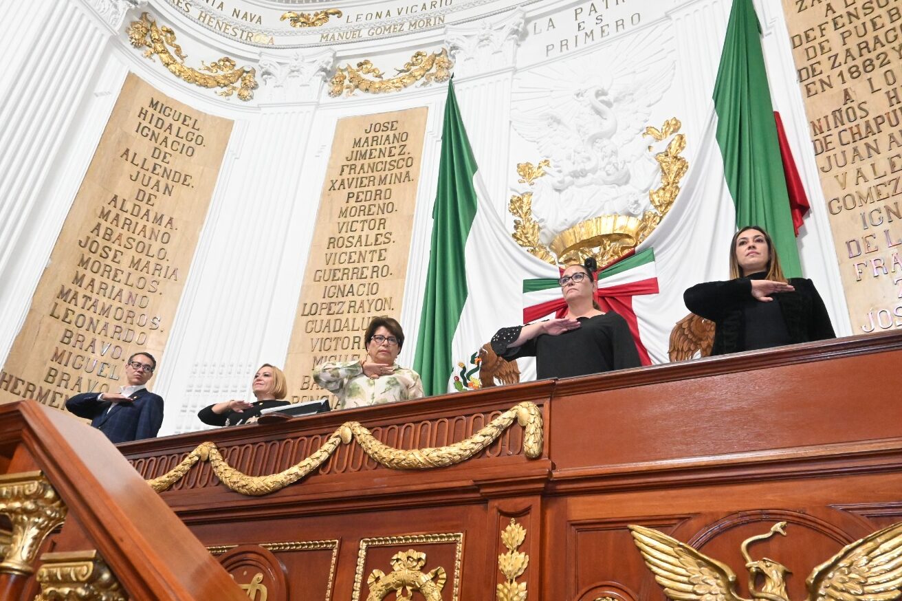 Conmemoran sismos de 1985 y 2017 en el Congreso de la CDMX