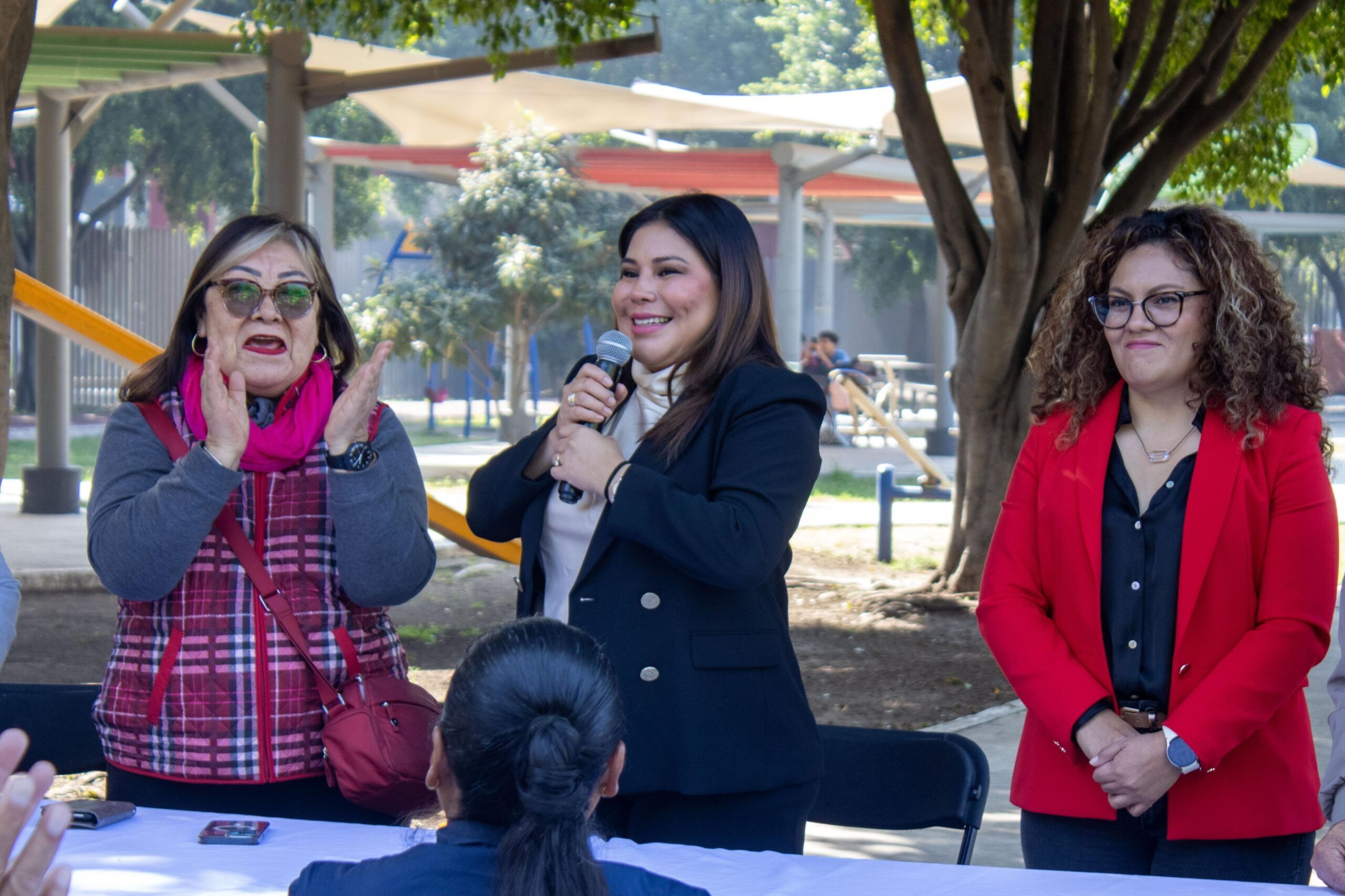 En la alcaldía Iztacalco, Lourdes Paz dignificará a los adultos mayores